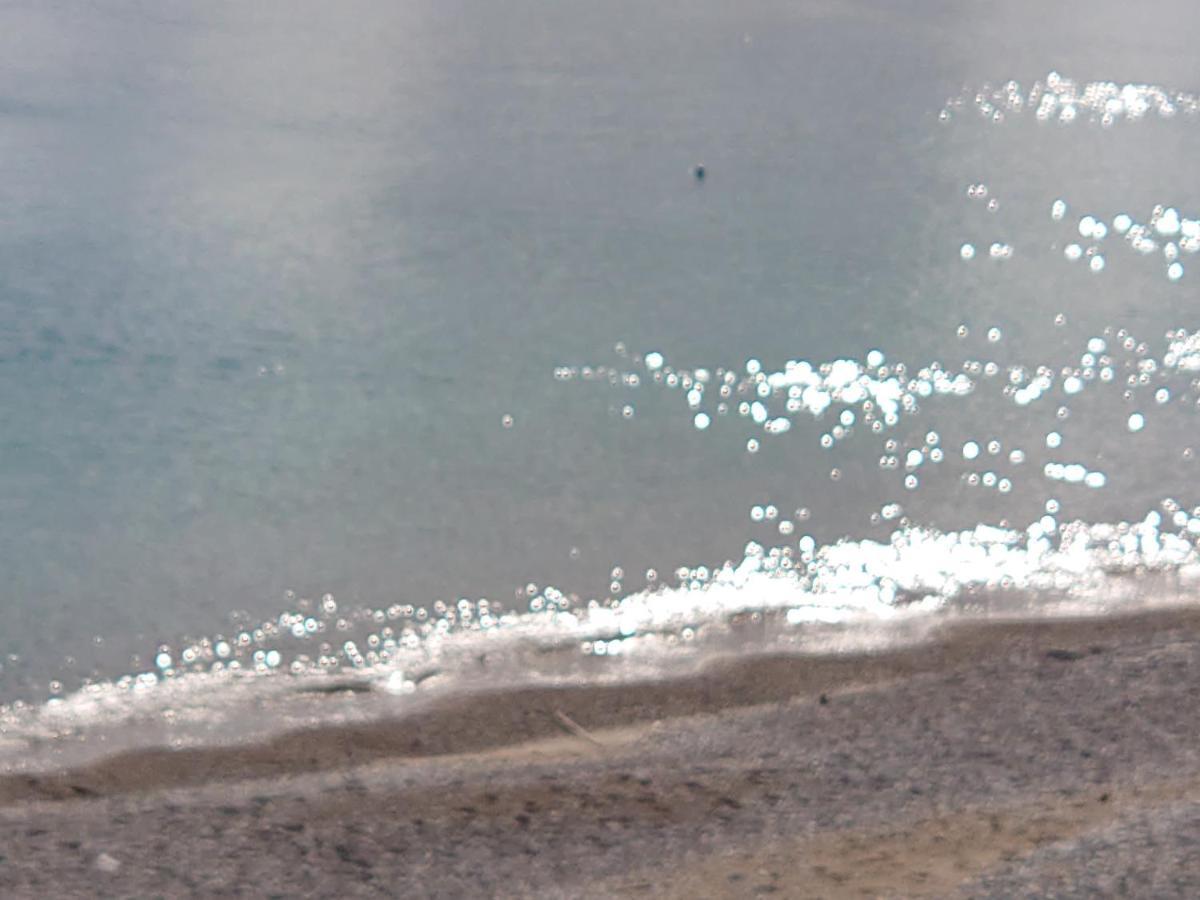 Skizenas Waterfront Apartments *