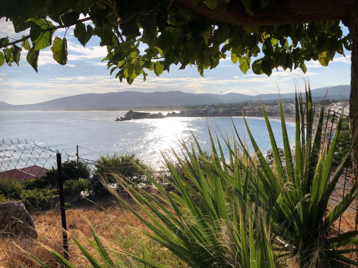 Skizenas Waterfront Apartments 公寓 *